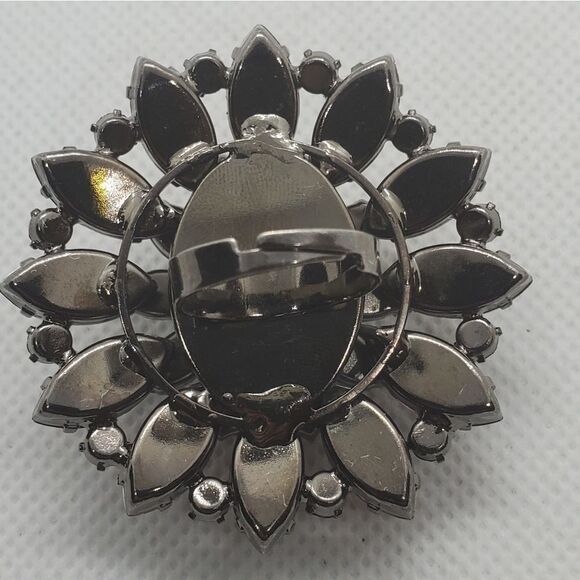 Large Silver Tone & Black Rhinestone Adjustable Ring - Picture 5 of 6